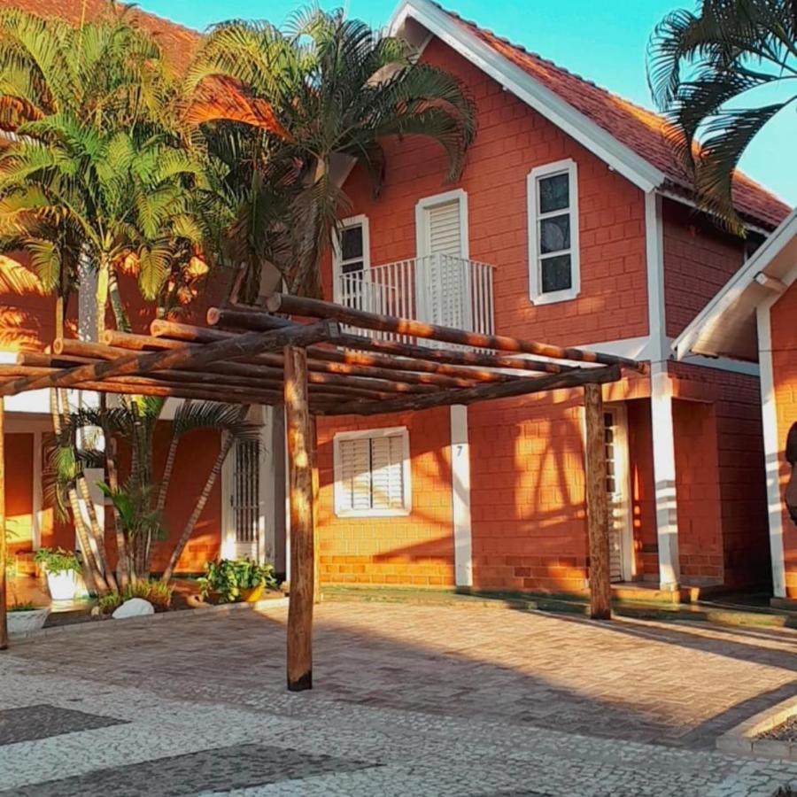 Chale Hotel 2*