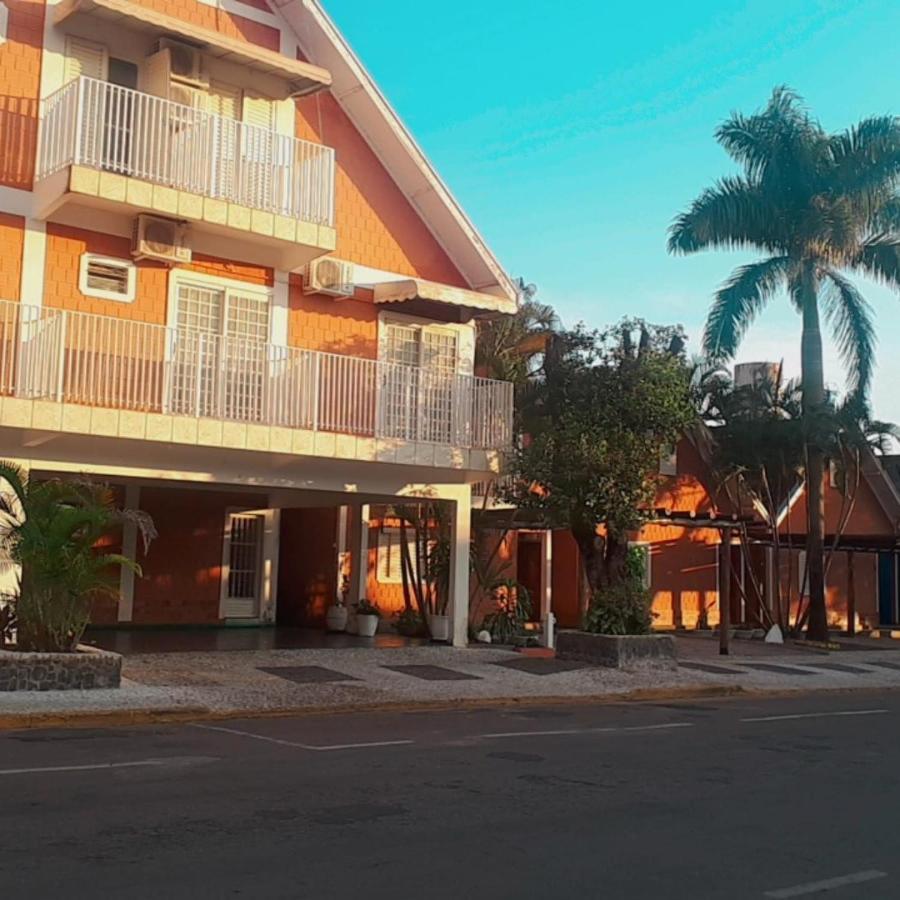 Chale Hotel